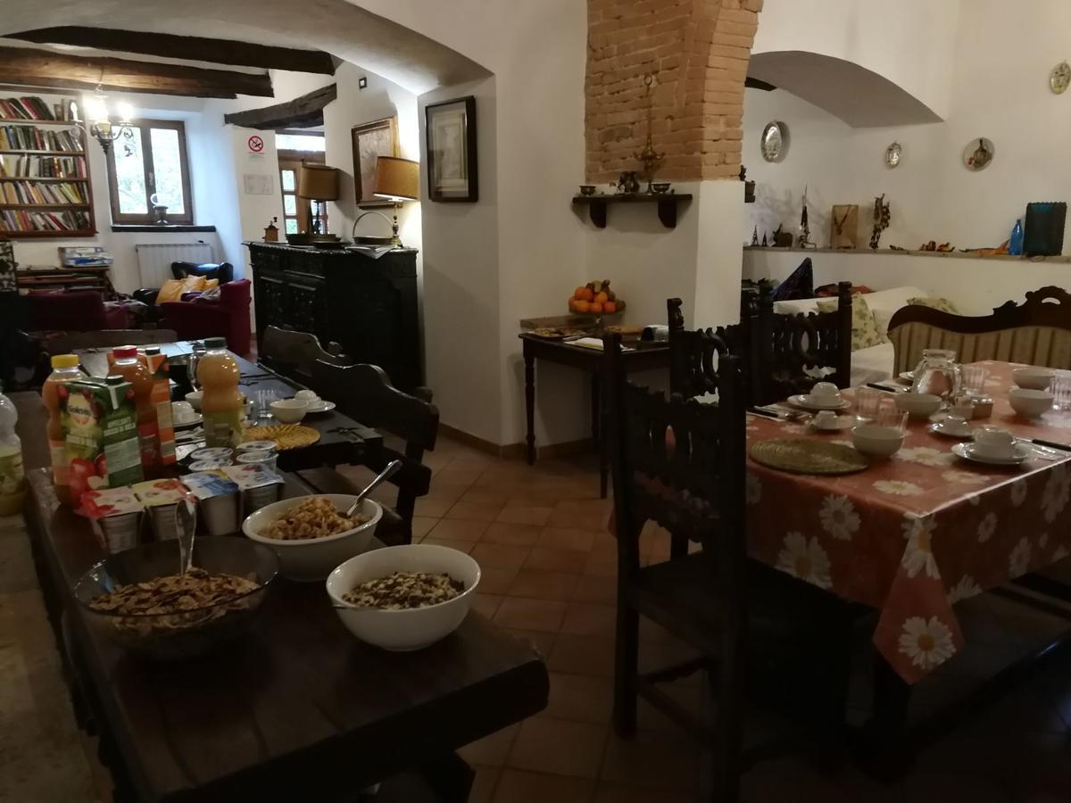 Agriturismo Corvaia Radicofani Kültér fotó